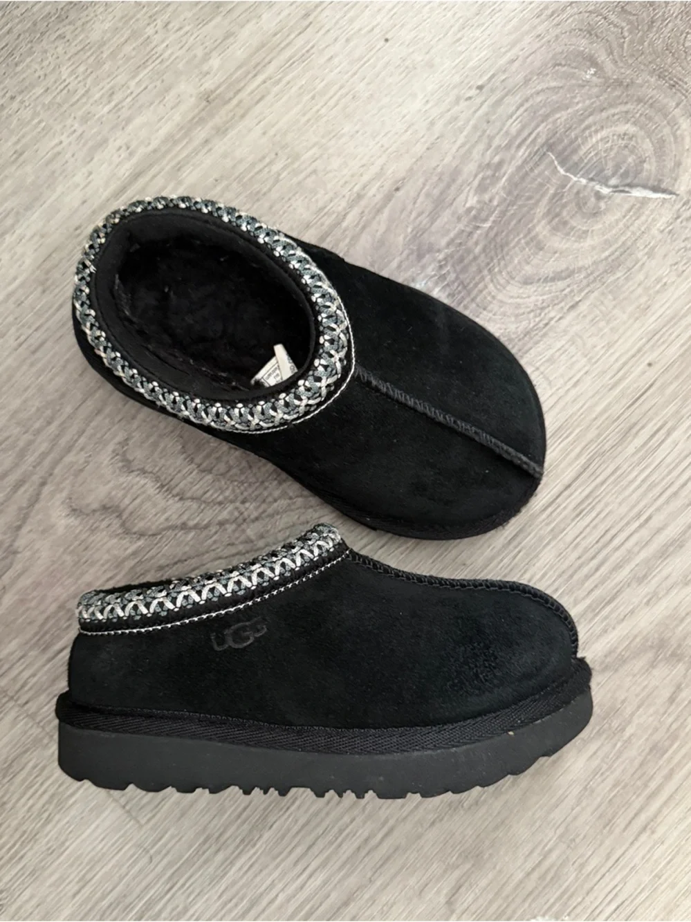 UGG Kid’s Black Tasman II Slip On Slippers